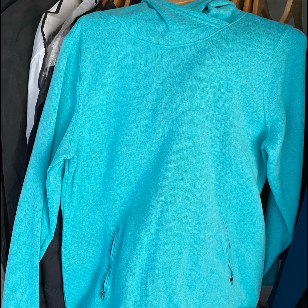 XL Old Navy sweater